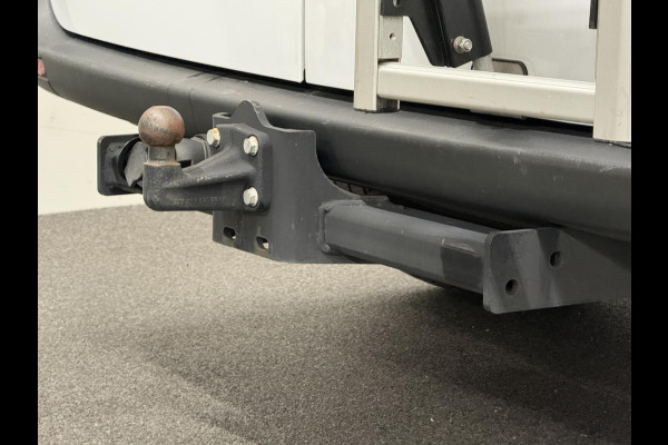 Mercedes-Benz Sprinter L2H2 FWD Automaat Airco Cruise Control Navi Trekhaak Imperiaal Mercedes-Benz Sprinter L2H2 FWD Automaat Airco Cruise Control Navi Trekhaak Imperiaal