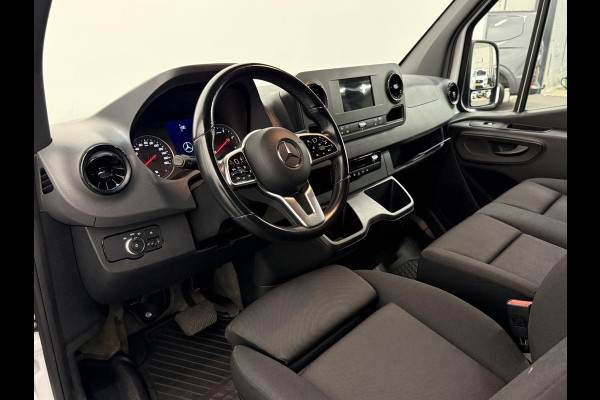 Mercedes-Benz Sprinter L2H2 FWD Automaat Airco Cruise Control Navi Trekhaak Imperiaal Mercedes-Benz Sprinter L2H2 FWD Automaat Airco Cruise Control Navi Trekhaak Imperiaal