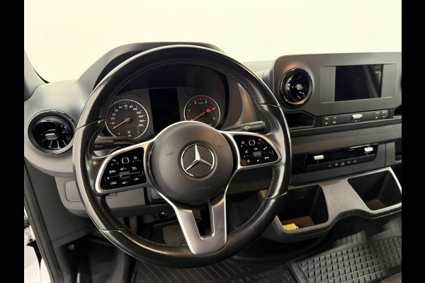Mercedes-Benz Sprinter L2H2 FWD Automaat Airco Cruise Control Navi Trekhaak Imperiaal Mercedes-Benz Sprinter L2H2 FWD Automaat Airco Cruise Control Navi Trekhaak Imperiaal