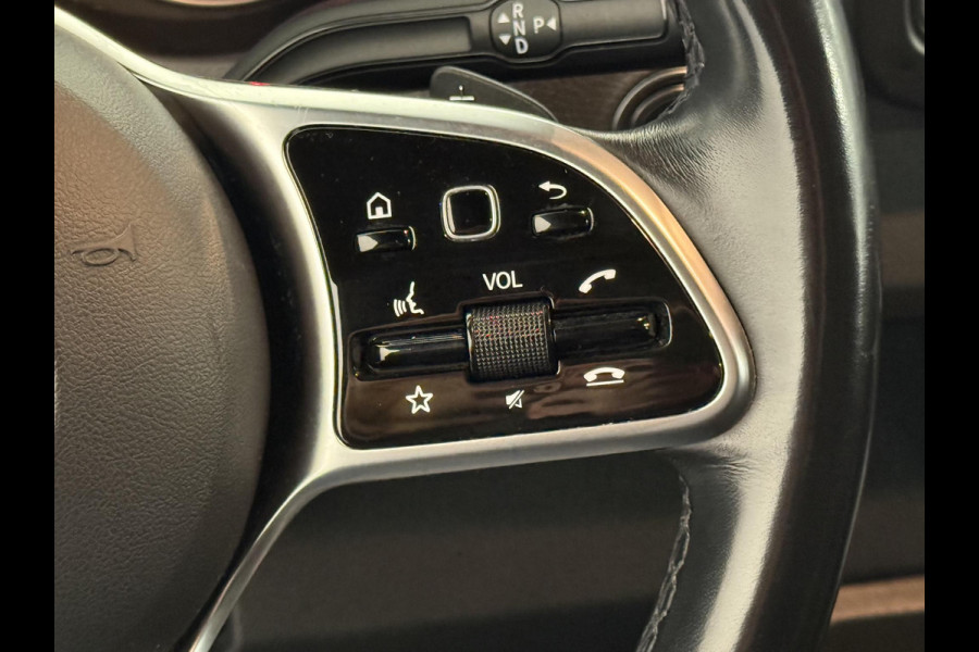 Mercedes-Benz Sprinter L2H2 FWD Automaat Airco Cruise Control Navi Trekhaak Imperiaal Mercedes-Benz Sprinter L2H2 FWD Automaat Airco Cruise Control Navi Trekhaak Imperiaal