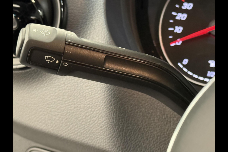 Mercedes-Benz Sprinter L2H2 FWD Automaat Airco Cruise Control Navi Trekhaak Imperiaal Mercedes-Benz Sprinter L2H2 FWD Automaat Airco Cruise Control Navi Trekhaak Imperiaal