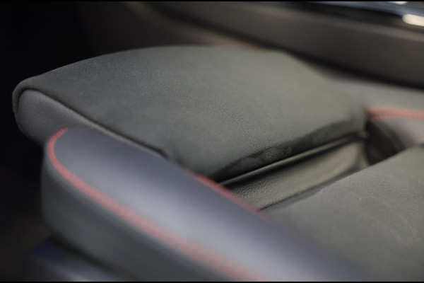 Mercedes-Benz A-Klasse 250 e AMG 45 Look / Memory / Elek Stoelen / Acc / Head Up / 360 Camera / Pano / 19 Inch Mercedes-Benz A-Klasse 250 e AMG 45 Look / Memory / Elek Stoelen / Acc / Head Up / 360 Camera / Pano / 19 Inch