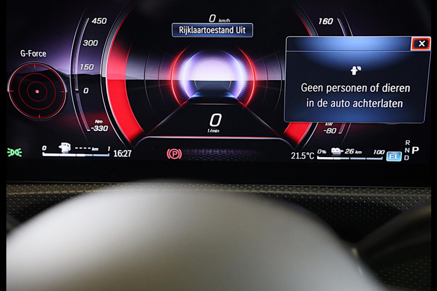 Mercedes-Benz A-Klasse 250 e AMG 45 Look / Memory / Elek Stoelen / Acc / Head Up / 360 Camera / Pano / 19 Inch Mercedes-Benz A-Klasse 250 e AMG 45 Look / Memory / Elek Stoelen / Acc / Head Up / 360 Camera / Pano / 19 Inch