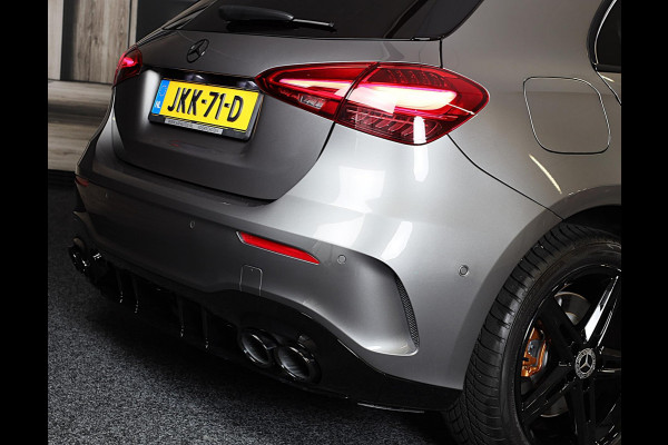Mercedes-Benz A-Klasse 250 e AMG 45 Look / Memory / Elek Stoelen / Acc / Head Up / 360 Camera / Pano / 19 Inch Mercedes-Benz A-Klasse 250 e AMG 45 Look / Memory / Elek Stoelen / Acc / Head Up / 360 Camera / Pano / 19 Inch