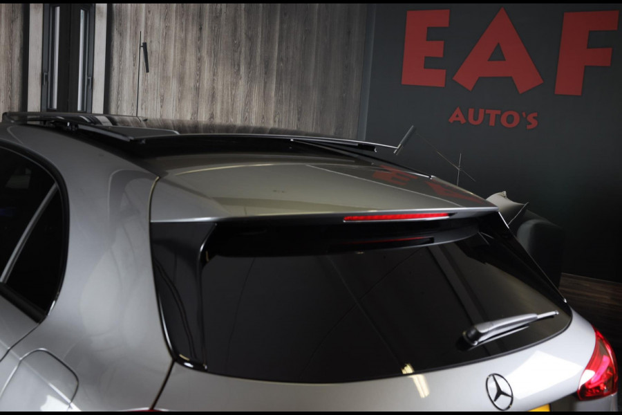 Mercedes-Benz A-Klasse 250 e AMG 45 Look / Memory / Elek Stoelen / Acc / Head Up / 360 Camera / Pano / 19 Inch Mercedes-Benz A-Klasse 250 e AMG 45 Look / Memory / Elek Stoelen / Acc / Head Up / 360 Camera / Pano / 19 Inch