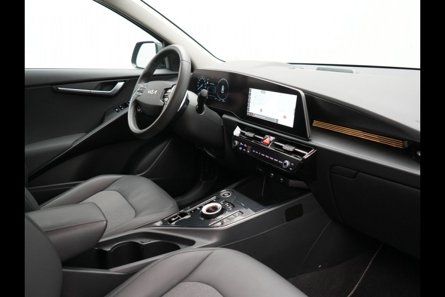 Kia Niro 1.6 GDi DynamicLine Plug In Hybrid 183pk Dealer O.H PHEV | Adaptive Cruise | Widescreen Navi | Camera | Stoelen & Stuur Verwarmd | Apple Carplay | Blis | Keyless | Virtual | Navigatie | DAB | Kia Niro 1.6 GDi DynamicLine Plug In Hybrid 183pk Dealer O.H PHEV | Adaptive Cruise | Widescreen Navi | Camera | Stoelen & Stuur Verwarmd | Apple Carplay | Blis | Keyless | Virtual | Navigatie | DAB |