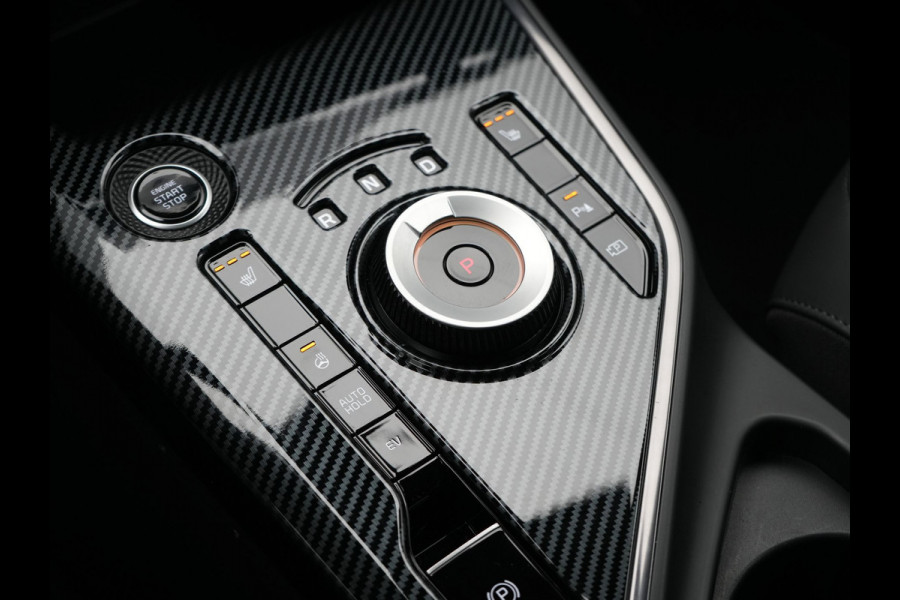 Kia Niro 1.6 GDi DynamicLine Plug In Hybrid 183pk Dealer O.H PHEV | Adaptive Cruise | Widescreen Navi | Camera | Stoelen & Stuur Verwarmd | Apple Carplay | Blis | Keyless | Virtual | Navigatie | DAB | Kia Niro 1.6 GDi DynamicLine Plug In Hybrid 183pk Dealer O.H PHEV | Adaptive Cruise | Widescreen Navi | Camera | Stoelen & Stuur Verwarmd | Apple Carplay | Blis | Keyless | Virtual | Navigatie | DAB |