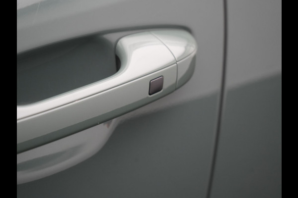 Kia Niro 1.6 GDi DynamicLine Plug In Hybrid 183pk Dealer O.H PHEV | Adaptive Cruise | Widescreen Navi | Camera | Stoelen & Stuur Verwarmd | Apple Carplay | Blis | Keyless | Virtual | Navigatie | DAB | Kia Niro 1.6 GDi DynamicLine Plug In Hybrid 183pk Dealer O.H PHEV | Adaptive Cruise | Widescreen Navi | Camera | Stoelen & Stuur Verwarmd | Apple Carplay | Blis | Keyless | Virtual | Navigatie | DAB |