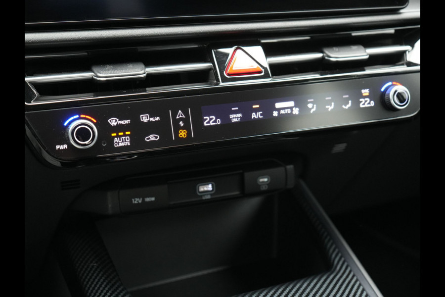 Kia Niro 1.6 GDi DynamicLine Plug In Hybrid 183pk Dealer O.H PHEV | Adaptive Cruise | Widescreen Navi | Camera | Stoelen & Stuur Verwarmd | Apple Carplay | Blis | Keyless | Virtual | Navigatie | DAB | Kia Niro 1.6 GDi DynamicLine Plug In Hybrid 183pk Dealer O.H PHEV | Adaptive Cruise | Widescreen Navi | Camera | Stoelen & Stuur Verwarmd | Apple Carplay | Blis | Keyless | Virtual | Navigatie | DAB |