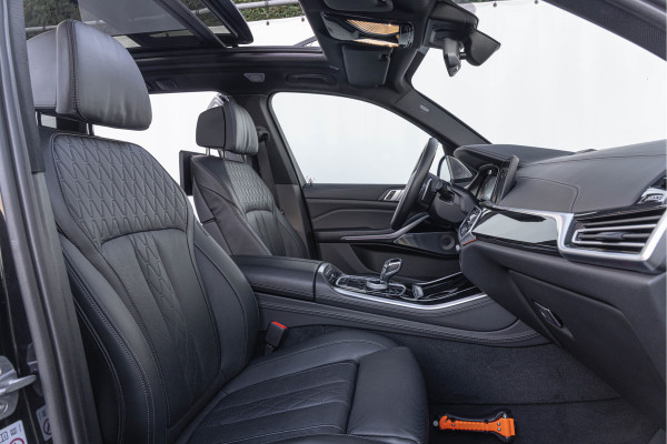 BMW X5 xDrive30d High Exe. M-pakket Bowers&Wilkens HuD 22'' Standkachel Pano BMW X5 xDrive30d High Exe. M-pakket Bowers&Wilkens HuD 22'' Standkachel Pano