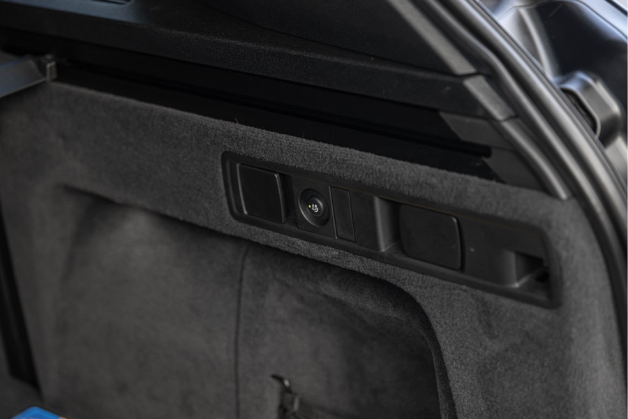 BMW X5 xDrive30d High Exe. M-pakket Bowers&Wilkens HuD 22'' Standkachel Pano BMW X5 xDrive30d High Exe. M-pakket Bowers&Wilkens HuD 22'' Standkachel Pano