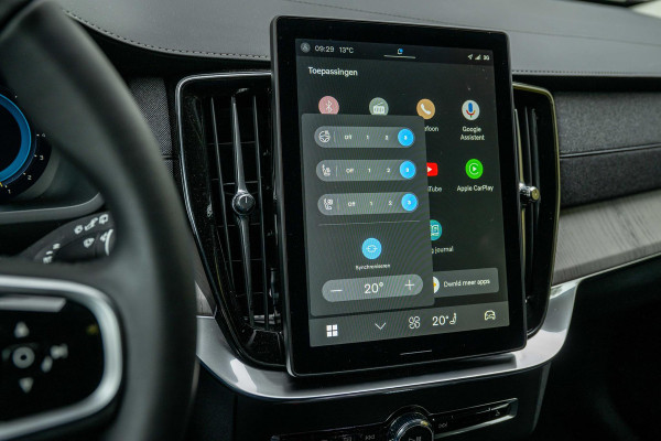 Volvo XC90 2.0 T8 AWD Plus Dark Luchtvering Stoelventilatie Volvo XC90 2.0 T8 AWD Plus Dark Luchtvering Stoelventilatie