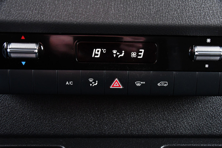 Mercedes-Benz Sprinter 315 1.9 CDI L2H2 RWD PB Edition Camera, Carplay, Dodehoek, 150pk, Automaat, Multimedia, Sensoren, Uniek! Mercedes-Benz Sprinter 315 1.9 CDI L2H2 RWD PB Edition Camera, Carplay, Dodehoek, 150pk, Automaat, Multimedia, Sensoren, Uniek!