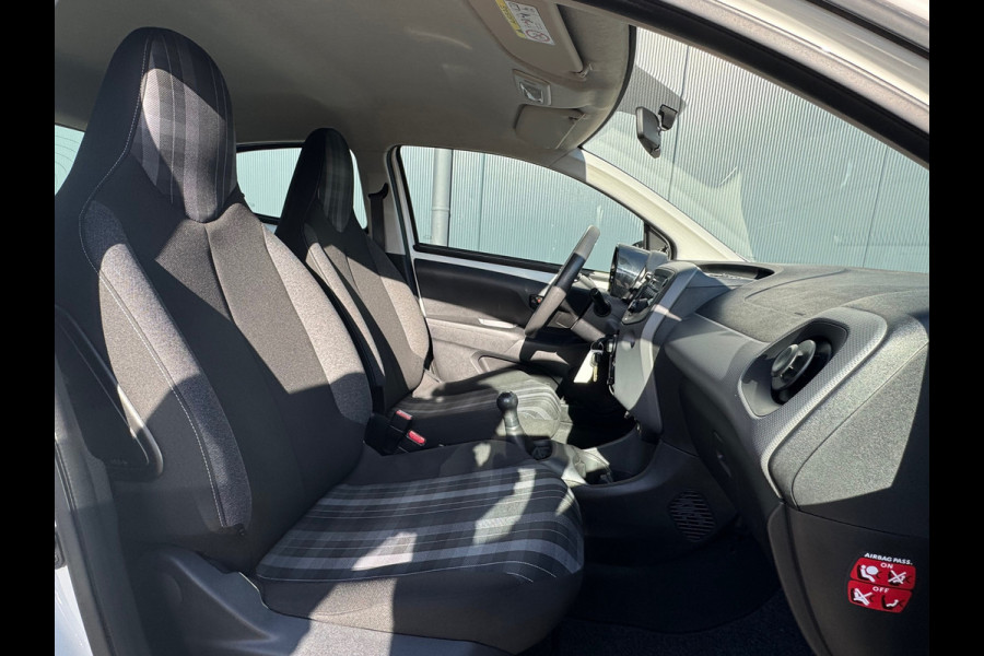 Peugeot 108 1.0 e-VTi Active * Airco * Bluetooth * 5-Deurs *