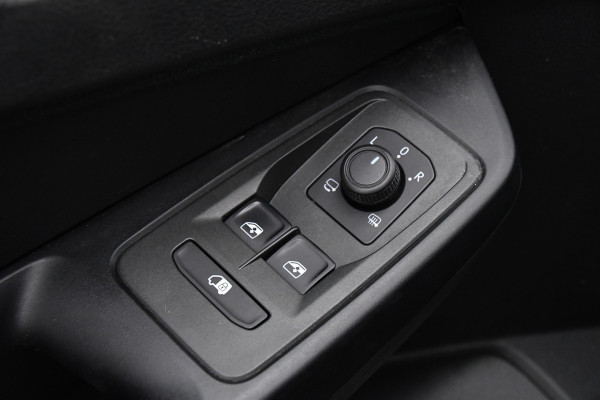 Volkswagen Caddy Cargo Maxi 2.0 TDI PB Edition Adaptieve Cruise, Carplay, LED, 122pk, Stoelverwarming, Trekhaak, Standkachel, Automaat, Uniek! Volkswagen Caddy Cargo Maxi 2.0 TDI PB Edition Adaptieve Cruise, Carplay, LED, 122pk, Stoelverwarming, Trekhaak, Standkachel, Automaat, Uniek!