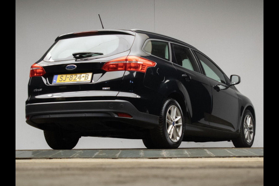 Ford FOCUS Wagon 1.0 Lease Sport Edition (APPLE CARPLAY,NAVI,CRUISE,SPORTSTOELEN,LM VELGEN,PDC,GETINT,NETTESTAAT)