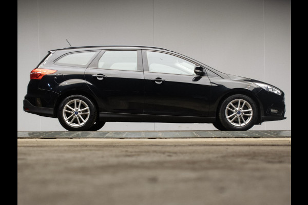 Ford FOCUS Wagon 1.0 Lease Sport Edition (APPLE CARPLAY,NAVI,CRUISE,SPORTSTOELEN,LM VELGEN,PDC,GETINT,NETTESTAAT)