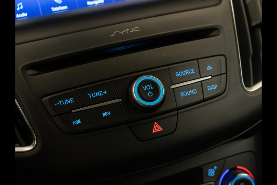 Ford FOCUS Wagon 1.0 Lease Sport Edition (APPLE CARPLAY,NAVI,CRUISE,SPORTSTOELEN,LM VELGEN,PDC,GETINT,NETTESTAAT)