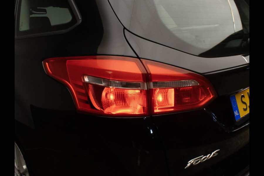 Ford FOCUS Wagon 1.0 Lease Sport Edition (APPLE CARPLAY,NAVI,CRUISE,SPORTSTOELEN,LM VELGEN,PDC,GETINT,NETTESTAAT)