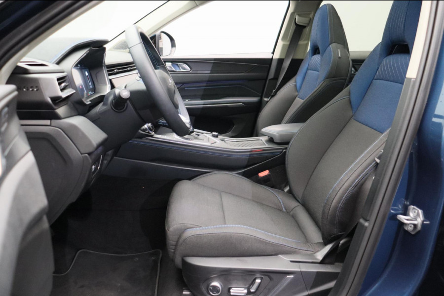 Lynk & Co 01 1.5 261PK Plug-in Hybrid *Pano/dak Apple/Carplay Adaptive/Cruise