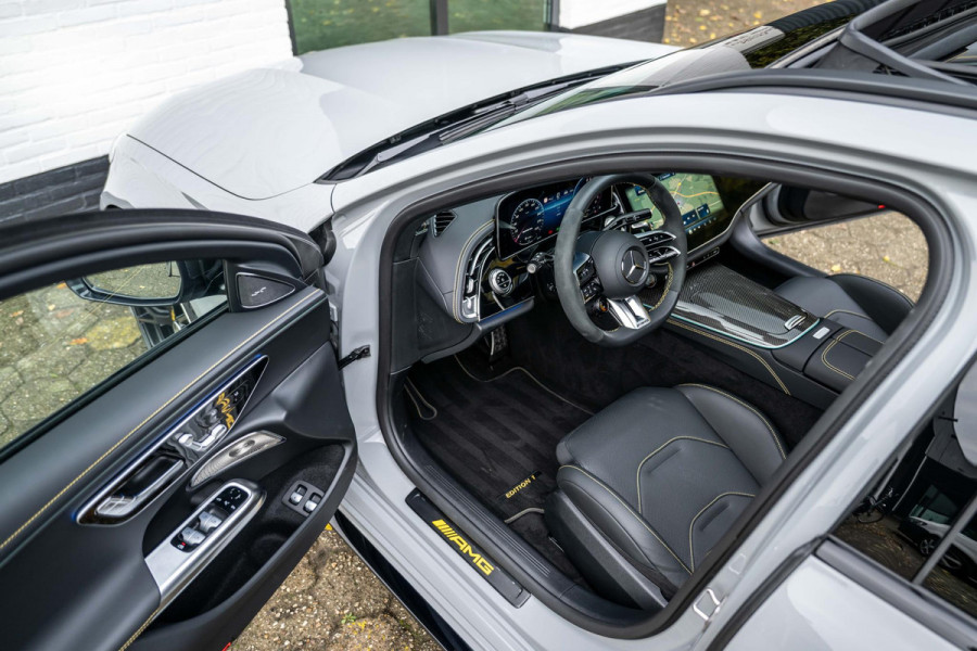 Mercedes-Benz E-Klasse AMG 53 4MATIC+ Edition 1 612pk MANUFAKTUR Mercedes-Benz E-Klasse AMG 53 4MATIC+ Edition 1 612pk MANUFAKTUR