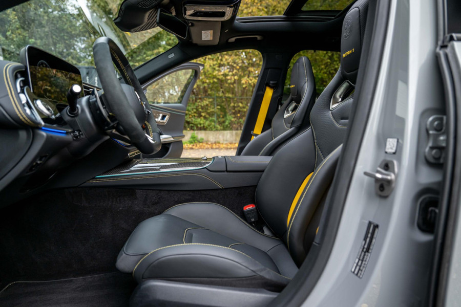 Mercedes-Benz E-Klasse AMG 53 4MATIC+ Edition 1 612pk MANUFAKTUR Mercedes-Benz E-Klasse AMG 53 4MATIC+ Edition 1 612pk MANUFAKTUR