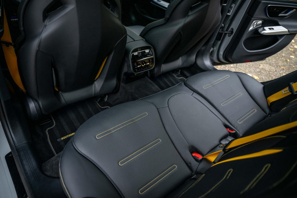 Mercedes-Benz E-Klasse AMG 53 4MATIC+ Edition 1 612pk MANUFAKTUR Mercedes-Benz E-Klasse AMG 53 4MATIC+ Edition 1 612pk MANUFAKTUR