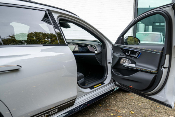 Mercedes-Benz E-Klasse AMG 53 4MATIC+ Edition 1 612pk MANUFAKTUR Mercedes-Benz E-Klasse AMG 53 4MATIC+ Edition 1 612pk MANUFAKTUR