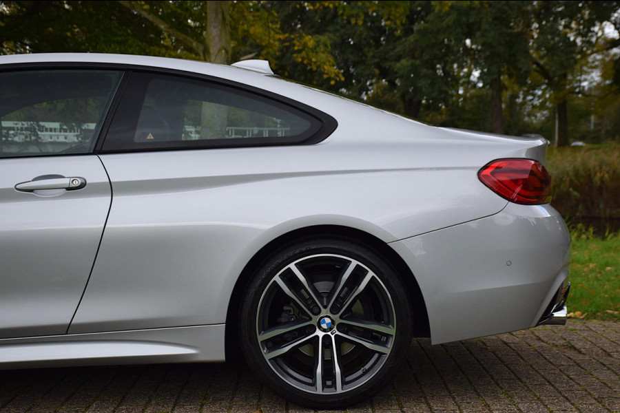 BMW 4 Serie Coupé 420i High Executive*M-Pakket*H&K*Virtual*19"Inch*66Dkm*2e eig*