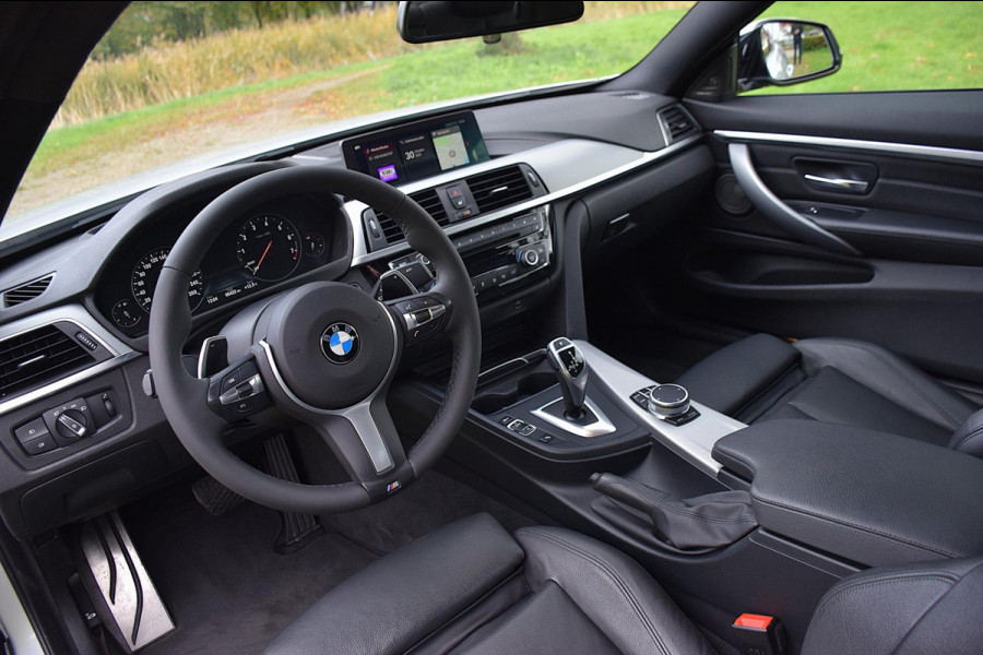 BMW 4 Serie Coupé 420i High Executive*M-Pakket*H&K*Virtual*19"Inch*66Dkm*2e eig*
