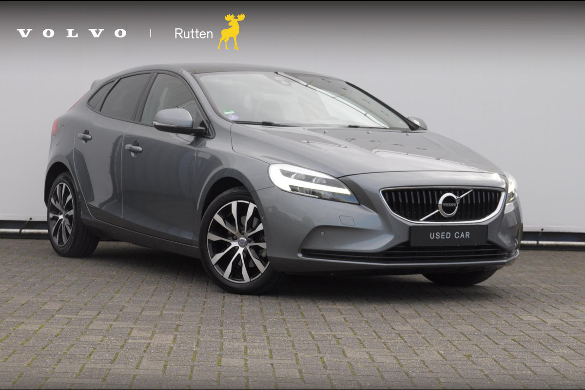 Volvo V40 T3 152PK Dynamic Edition / Cruise control / Panoramadak / Parkeeren met camera / Harman kardon audio / Standkachel / Stoelverwarming Volvo V40 T3 152PK Dynamic Edition / Cruise control / Panoramadak / Parkeeren met camera / Harman kardon audio / Standkachel / Stoelverwarming