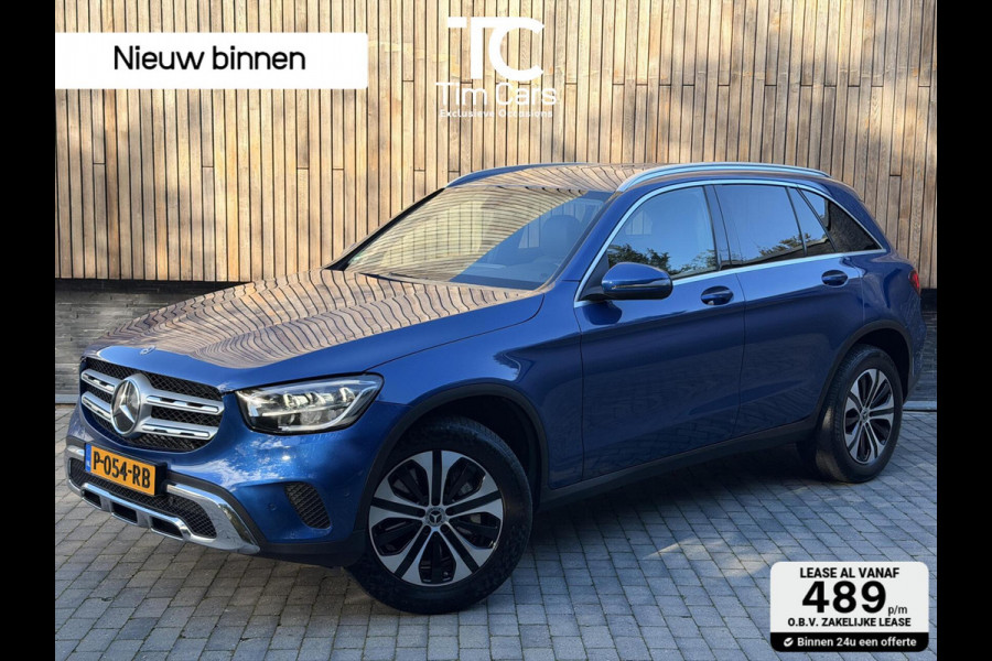 Mercedes-Benz GLC 300e 4MATIC Automaat | Vol leer | LED verlichting | Stoelverwarming | Elektrisch verstelbare stoelen | Blauw metallic | Climate