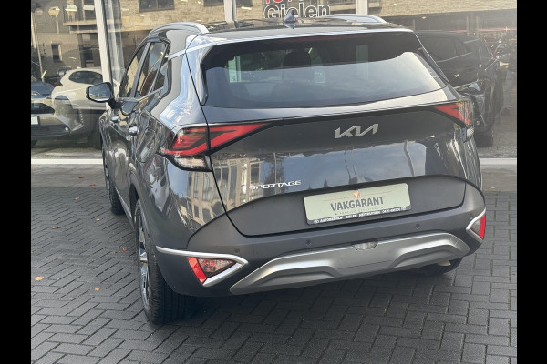 Kia Sportage 1.6 T-GDi HEV DynamicLine | Stoel + Stuurverwarming, Groot scherm, CarPlay, Keyless, 18inch, Parkeersensoren, December 2023 Kia Sportage 1.6 T-GDi HEV DynamicLine | Stoel + Stuurverwarming, Groot scherm, CarPlay, Keyless, 18inch, Parkeersensoren, December 2023