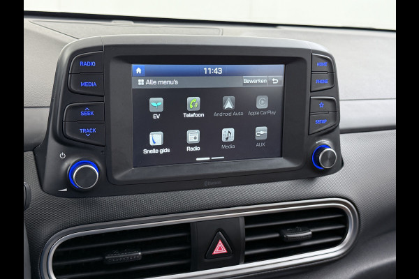 Hyundai Kona EV 64kWh Leder Warmtepomp Camera Adap. Cruise + stop&go Apple Carplay Android Comfort Ecc Pdc Navi* Isofix DAB Led Lmv 17" Lane Assist FCA Keyless 1e Eigenaar Origineel Nederlandse Auto Hyundai Kona EV 64kWh Leder Warmtepomp Camera Adap. Cruise + stop&go Apple Carplay Android Comfort Ecc Pdc Navi* Isofix DAB Led Lmv 17" Lane Assist FCA Keyless 1e Eigenaar Origineel Nederlandse Auto