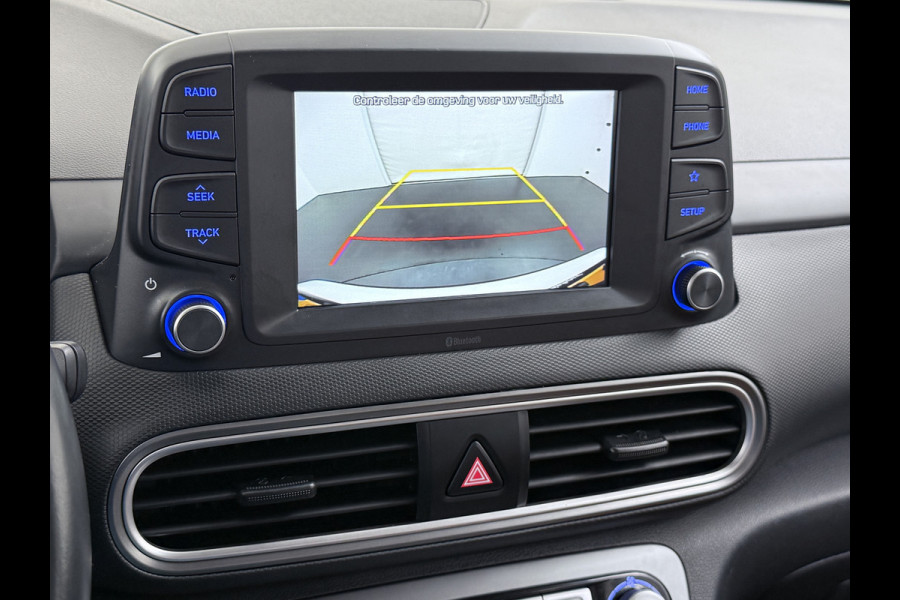 Hyundai Kona EV 64kWh Leder Warmtepomp Camera Adap. Cruise + stop&go Apple Carplay Android Comfort Ecc Pdc Navi* Isofix DAB Led Lmv 17" Lane Assist FCA Keyless 1e Eigenaar Origineel Nederlandse Auto Hyundai Kona EV 64kWh Leder Warmtepomp Camera Adap. Cruise + stop&go Apple Carplay Android Comfort Ecc Pdc Navi* Isofix DAB Led Lmv 17" Lane Assist FCA Keyless 1e Eigenaar Origineel Nederlandse Auto