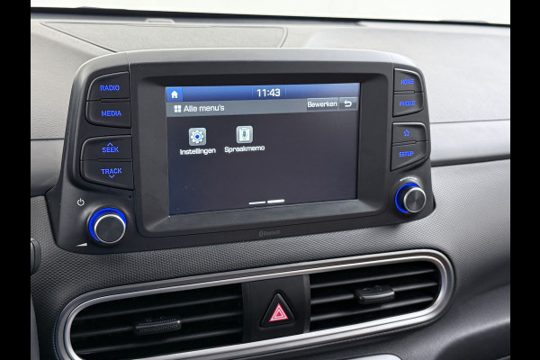 Hyundai Kona EV 64kWh Leder Warmtepomp Camera Adap. Cruise + stop&go Apple Carplay Android Comfort Ecc Pdc Navi* Isofix DAB Led Lmv 17" Lane Assist FCA Keyless 1e Eigenaar Origineel Nederlandse Auto Hyundai Kona EV 64kWh Leder Warmtepomp Camera Adap. Cruise + stop&go Apple Carplay Android Comfort Ecc Pdc Navi* Isofix DAB Led Lmv 17" Lane Assist FCA Keyless 1e Eigenaar Origineel Nederlandse Auto