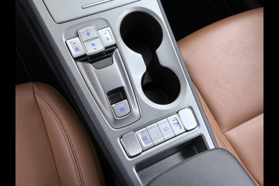 Hyundai Kona EV 64kWh Leder Warmtepomp Camera Adap. Cruise + stop&go Apple Carplay Android Comfort Ecc Pdc Navi* Isofix DAB Led Lmv 17" Lane Assist FCA Keyless 1e Eigenaar Origineel Nederlandse Auto Hyundai Kona EV 64kWh Leder Warmtepomp Camera Adap. Cruise + stop&go Apple Carplay Android Comfort Ecc Pdc Navi* Isofix DAB Led Lmv 17" Lane Assist FCA Keyless 1e Eigenaar Origineel Nederlandse Auto