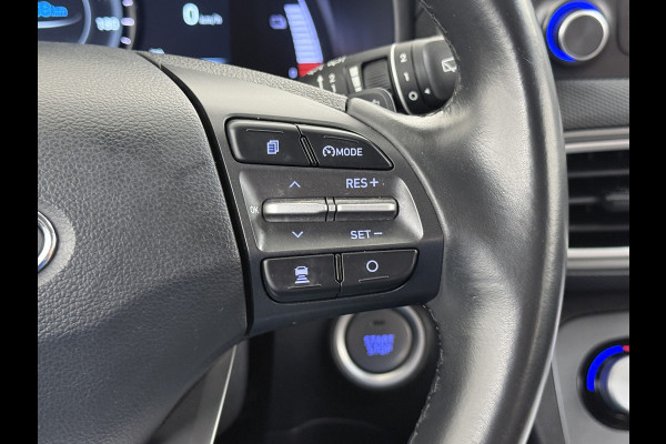 Hyundai Kona EV 64kWh Leder Warmtepomp Camera Adap. Cruise + stop&go Apple Carplay Android Comfort Ecc Pdc Navi* Isofix DAB Led Lmv 17" Lane Assist FCA Keyless 1e Eigenaar Origineel Nederlandse Auto Hyundai Kona EV 64kWh Leder Warmtepomp Camera Adap. Cruise + stop&go Apple Carplay Android Comfort Ecc Pdc Navi* Isofix DAB Led Lmv 17" Lane Assist FCA Keyless 1e Eigenaar Origineel Nederlandse Auto