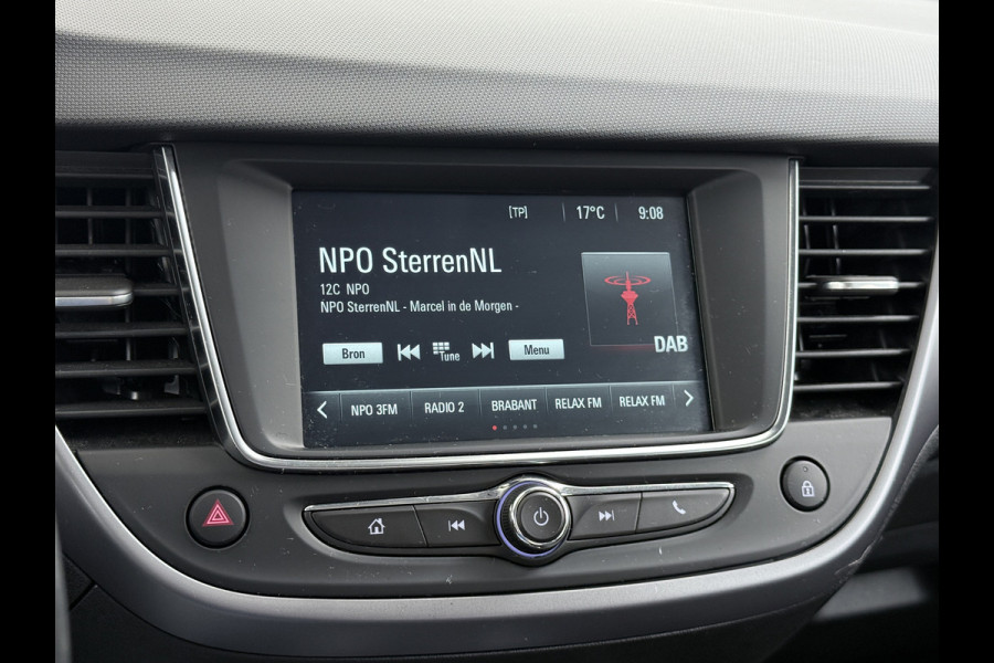 Opel Crossland T 131PK AUT-6 Apple Carplay Android Auto Navi* Ecc Cruise Control Camera Stoel+Stuurverwarming Pdc Elegance DAB Bluetooth Lane Assist Led Winter Pakket Parkeer Pakket Mooie en complete Opel Crossland! € 32.000 nieuw! EURO6