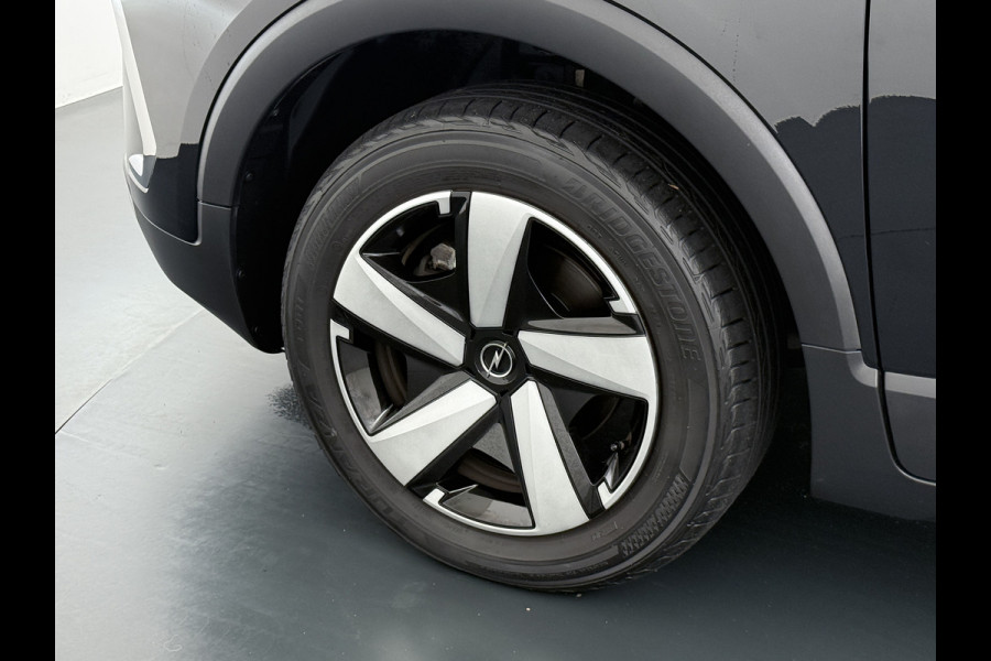 Opel Crossland T 131PK AUT-6 Apple Carplay Android Auto Navi* Ecc Cruise Control Camera Stoel+Stuurverwarming Pdc Elegance DAB Bluetooth Lane Assist Led Winter Pakket Parkeer Pakket Mooie en complete Opel Crossland! € 32.000 nieuw! EURO6