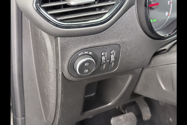 Opel Crossland T 131PK AUT-6 Apple Carplay Android Auto Navi* Ecc Cruise Control Camera Stoel+Stuurverwarming Pdc Elegance DAB Bluetooth Lane Assist Led Winter Pakket Parkeer Pakket Mooie en complete Opel Crossland! € 32.000 nieuw! EURO6