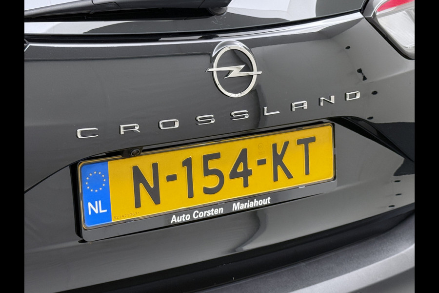 Opel Crossland T 131PK AUT-6 Apple Carplay Android Auto Navi* Ecc Cruise Control Camera Stoel+Stuurverwarming Pdc Elegance DAB Bluetooth Lane Assist Led Winter Pakket Parkeer Pakket Mooie en complete Opel Crossland! € 32.000 nieuw! EURO6