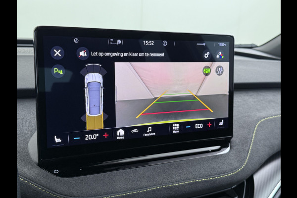 Škoda Enyaq Coupé iV *GERESERVEERD* 82 RS 300PK 4WD Pano-Dak Lmv 21" W-pomp Led-Matrix Adaptive-Cr Sportst-+Elektr+Geheugen+Verwarmd Camera Leer/Alcantara Navi Ecc  Adaptive-Onderstel Keyless Elektrische Achterklep DAB Stoelverwarming V+A   Premium Audio Stuurverwarming AWD Origineel Nederlandse Auto in Nieuwstaat ! 1e Eigenaar Nieuwprijs €63.880,- Škoda Enyaq Coupé iV *GERESERVEERD* 82 RS 300PK 4WD Pano-Dak Lmv 21" W-pomp Led-Matrix Adaptive-Cr Sportst-+Elektr+Geheugen+Verwarmd Camera Leer/Alcantara Navi Ecc  Adaptive-Onderstel Keyless Elektrische Achterklep DAB Stoelverwarming V+A   Premium Audio Stuurverwarming AWD Origineel Nederlandse Auto in Nieuwstaat ! 1e Eigenaar Nieuwprijs €63.880,-