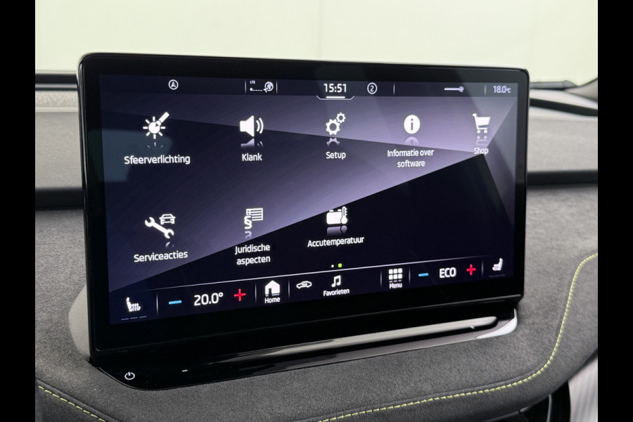 Škoda Enyaq Coupé iV *GERESERVEERD* 82 RS 300PK 4WD Pano-Dak Lmv 21" W-pomp Led-Matrix Adaptive-Cr Sportst-+Elektr+Geheugen+Verwarmd Camera Leer/Alcantara Navi Ecc  Adaptive-Onderstel Keyless Elektrische Achterklep DAB Stoelverwarming V+A   Premium Audio Stuurverwarming AWD Origineel Nederlandse Auto in Nieuwstaat ! 1e Eigenaar Nieuwprijs €63.880,- Škoda Enyaq Coupé iV *GERESERVEERD* 82 RS 300PK 4WD Pano-Dak Lmv 21" W-pomp Led-Matrix Adaptive-Cr Sportst-+Elektr+Geheugen+Verwarmd Camera Leer/Alcantara Navi Ecc  Adaptive-Onderstel Keyless Elektrische Achterklep DAB Stoelverwarming V+A   Premium Audio Stuurverwarming AWD Origineel Nederlandse Auto in Nieuwstaat ! 1e Eigenaar Nieuwprijs €63.880,-