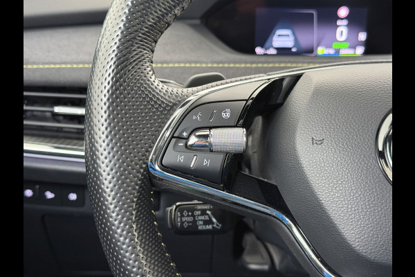 Škoda Enyaq Coupé iV *GERESERVEERD* 82 RS 300PK 4WD Pano-Dak Lmv 21" W-pomp Led-Matrix Adaptive-Cr Sportst-+Elektr+Geheugen+Verwarmd Camera Leer/Alcantara Navi Ecc  Adaptive-Onderstel Keyless Elektrische Achterklep DAB Stoelverwarming V+A   Premium Audio Stuurverwarming AWD Origineel Nederlandse Auto in Nieuwstaat ! 1e Eigenaar Nieuwprijs €63.880,- Škoda Enyaq Coupé iV *GERESERVEERD* 82 RS 300PK 4WD Pano-Dak Lmv 21" W-pomp Led-Matrix Adaptive-Cr Sportst-+Elektr+Geheugen+Verwarmd Camera Leer/Alcantara Navi Ecc  Adaptive-Onderstel Keyless Elektrische Achterklep DAB Stoelverwarming V+A   Premium Audio Stuurverwarming AWD Origineel Nederlandse Auto in Nieuwstaat ! 1e Eigenaar Nieuwprijs €63.880,-