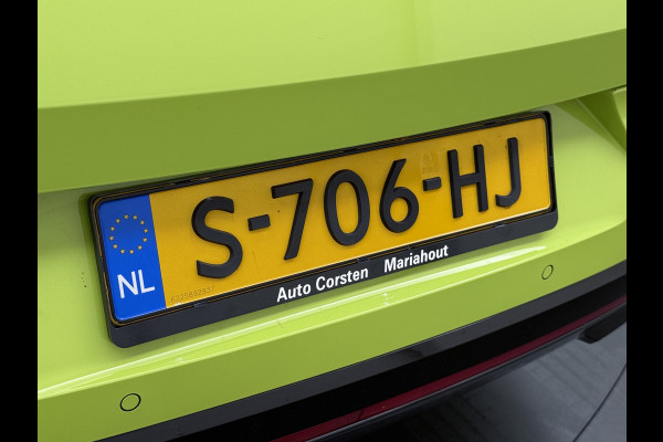 Škoda Enyaq Coupé iV *GERESERVEERD* 82 RS 300PK 4WD Pano-Dak Lmv 21" W-pomp Led-Matrix Adaptive-Cr Sportst-+Elektr+Geheugen+Verwarmd Camera Leer/Alcantara Navi Ecc  Adaptive-Onderstel Keyless Elektrische Achterklep DAB Stoelverwarming V+A   Premium Audio Stuurverwarming AWD Origineel Nederlandse Auto in Nieuwstaat ! 1e Eigenaar Nieuwprijs €63.880,- Škoda Enyaq Coupé iV *GERESERVEERD* 82 RS 300PK 4WD Pano-Dak Lmv 21" W-pomp Led-Matrix Adaptive-Cr Sportst-+Elektr+Geheugen+Verwarmd Camera Leer/Alcantara Navi Ecc  Adaptive-Onderstel Keyless Elektrische Achterklep DAB Stoelverwarming V+A   Premium Audio Stuurverwarming AWD Origineel Nederlandse Auto in Nieuwstaat ! 1e Eigenaar Nieuwprijs €63.880,-