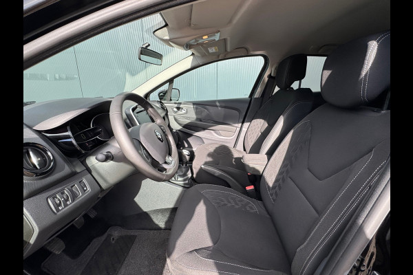 Renault Clio Estate 0.9 TCe Limited * Navigatie * Parkeersensoren * Cruise Control *