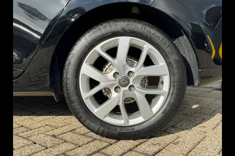 Renault Clio Estate 0.9 TCe Limited * Navigatie * Parkeersensoren * Cruise Control *