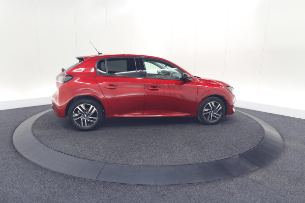 Peugeot 208 PureTech 100 Allure Pack | Camera | Stoelverwarming | Apple Carplay | Parkeersensoren Peugeot 208 PureTech 100 Allure Pack | Camera | Stoelverwarming | Apple Carplay | Parkeersensoren