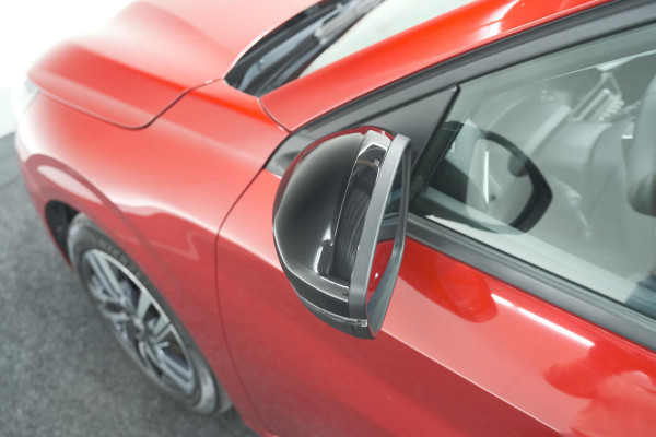 Peugeot 208 PureTech 100 Allure Pack | Camera | Stoelverwarming | Apple Carplay | Parkeersensoren Peugeot 208 PureTech 100 Allure Pack | Camera | Stoelverwarming | Apple Carplay | Parkeersensoren